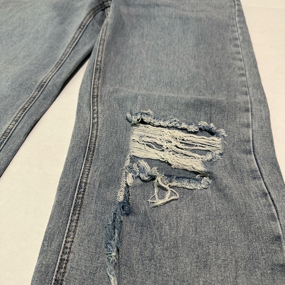SHEIN Ripped Wide Leg Jeans - Picture 9 of 12